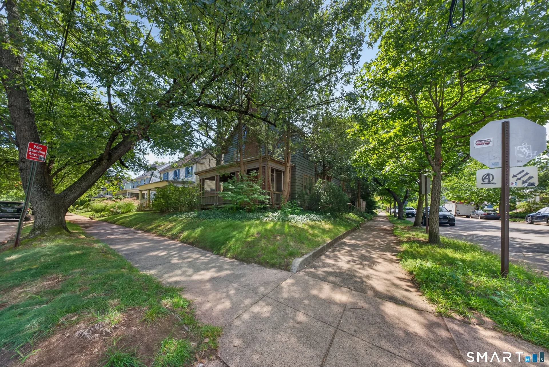 49 Hubinger Street, New Haven, CT