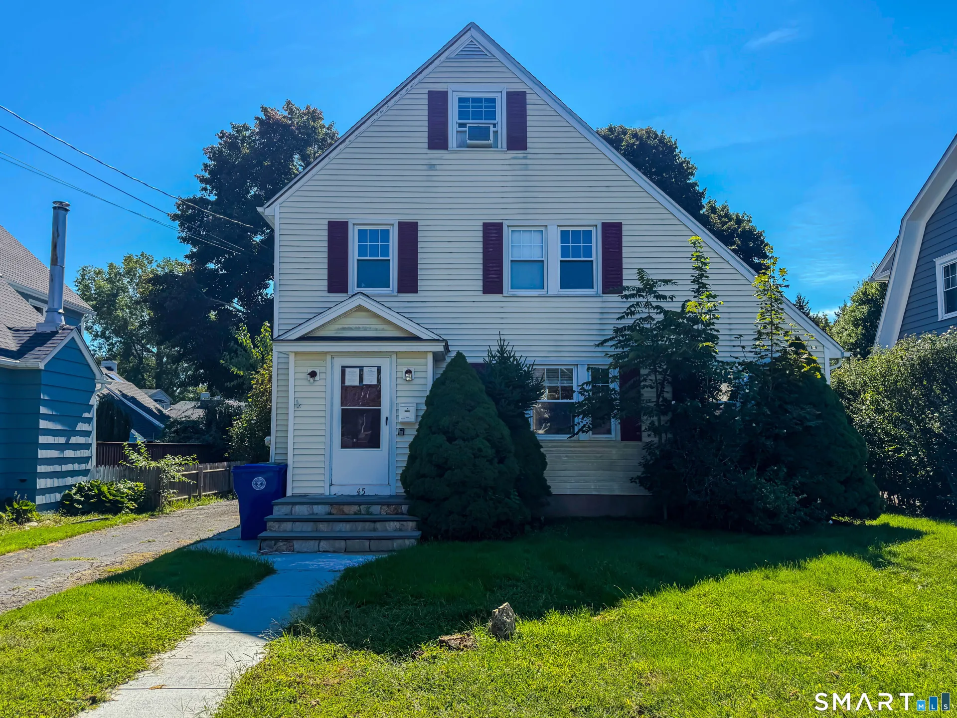 45 Queens Avenue, Stratford, CT