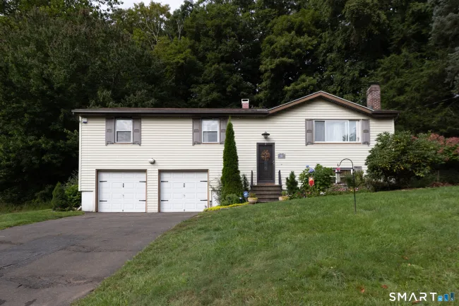 306 Wintergreen Avenue, Hamden, CT
