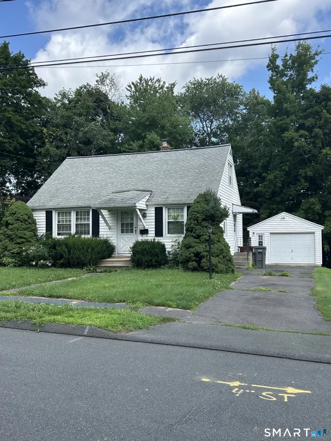 327 North Hoadley Street, Naugatuck, CT