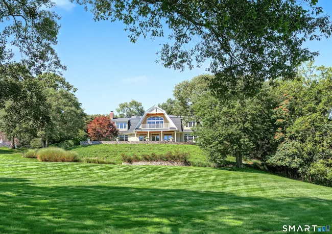 373 Boston Post Road