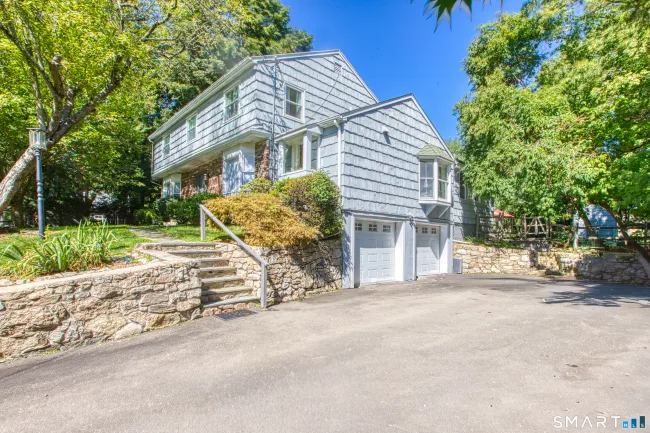 34 Regency Drive, Norwalk, CT
