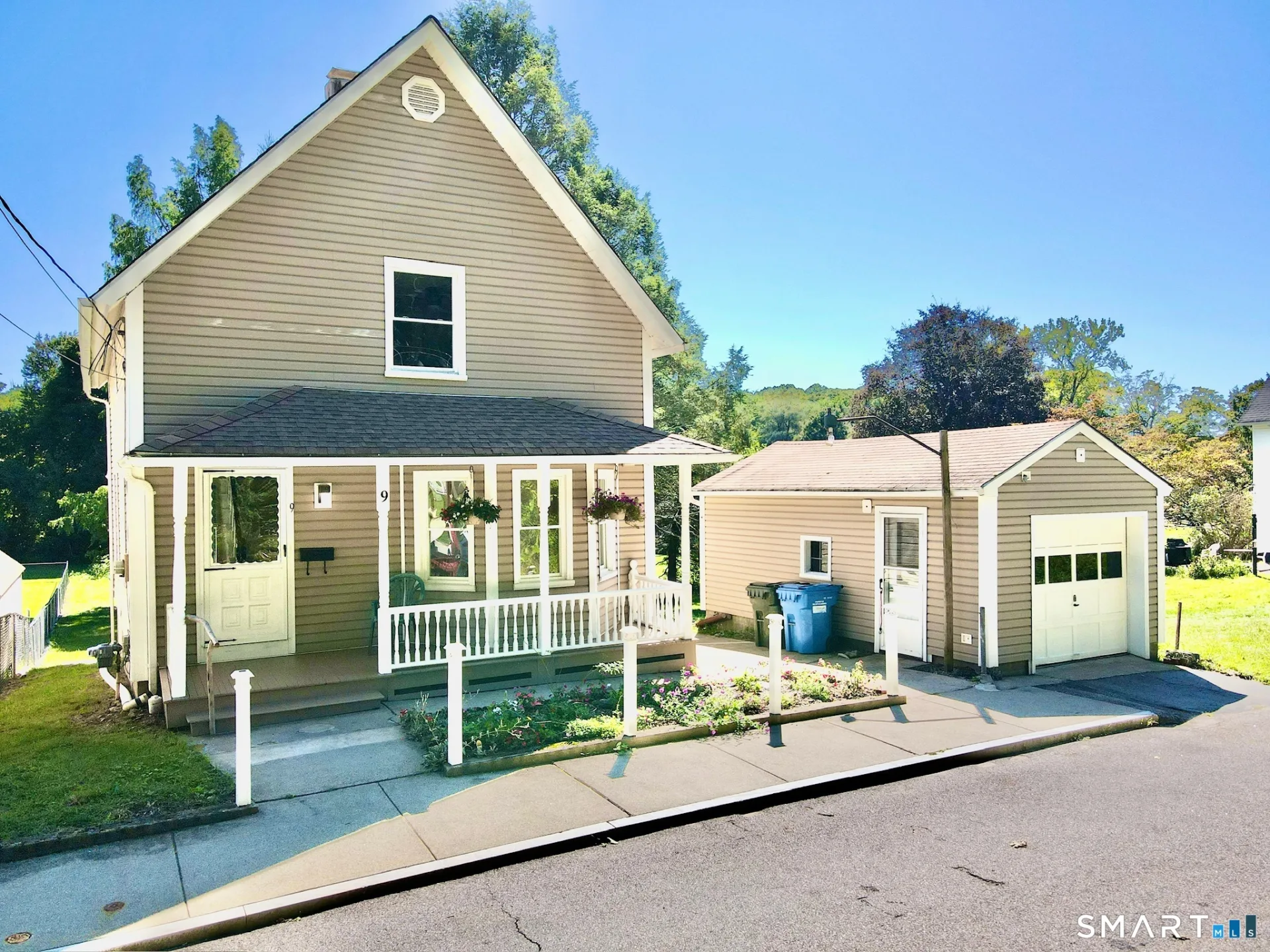 9 Daniel Street, Norwich, CT
