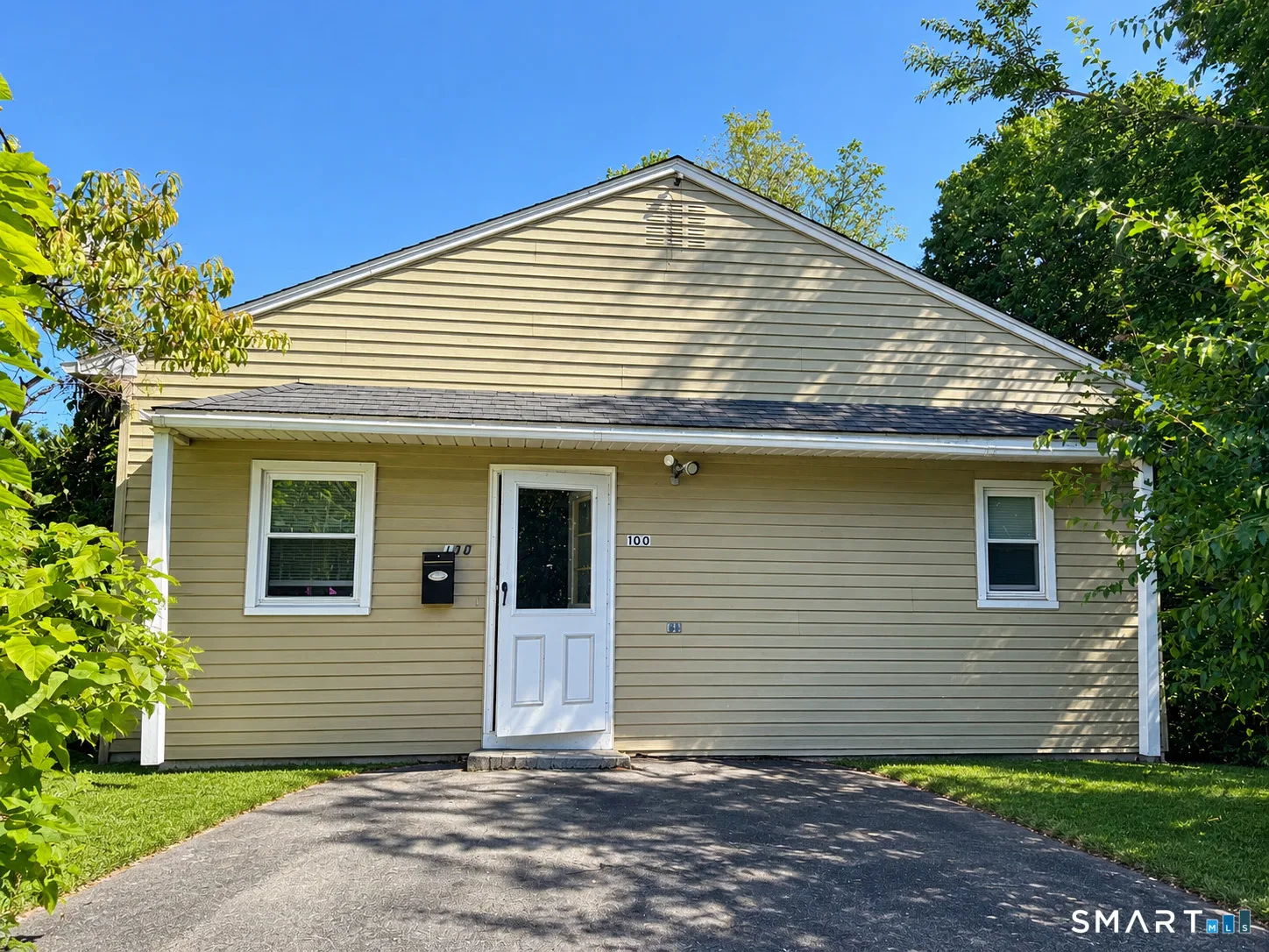 100 Toros Avenue, Waterbury, CT