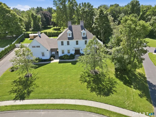 6 Matthew Drive