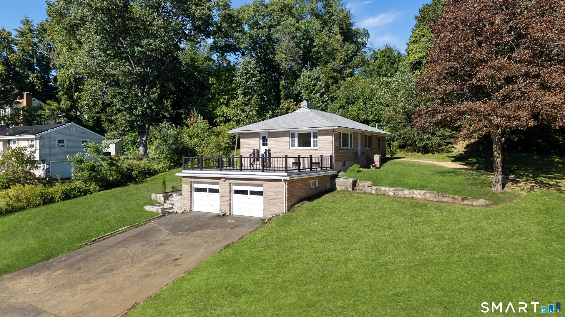 10 Jeanette Road, Danbury, CT