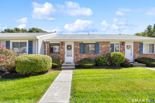 22 Heritage Woods #22, Wallingford, CT