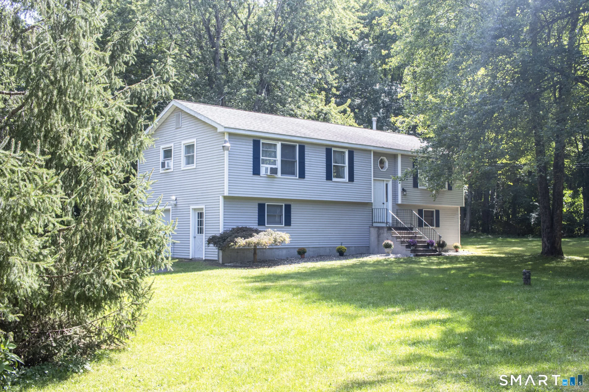 262 Wetherell Street, Manchester, CT