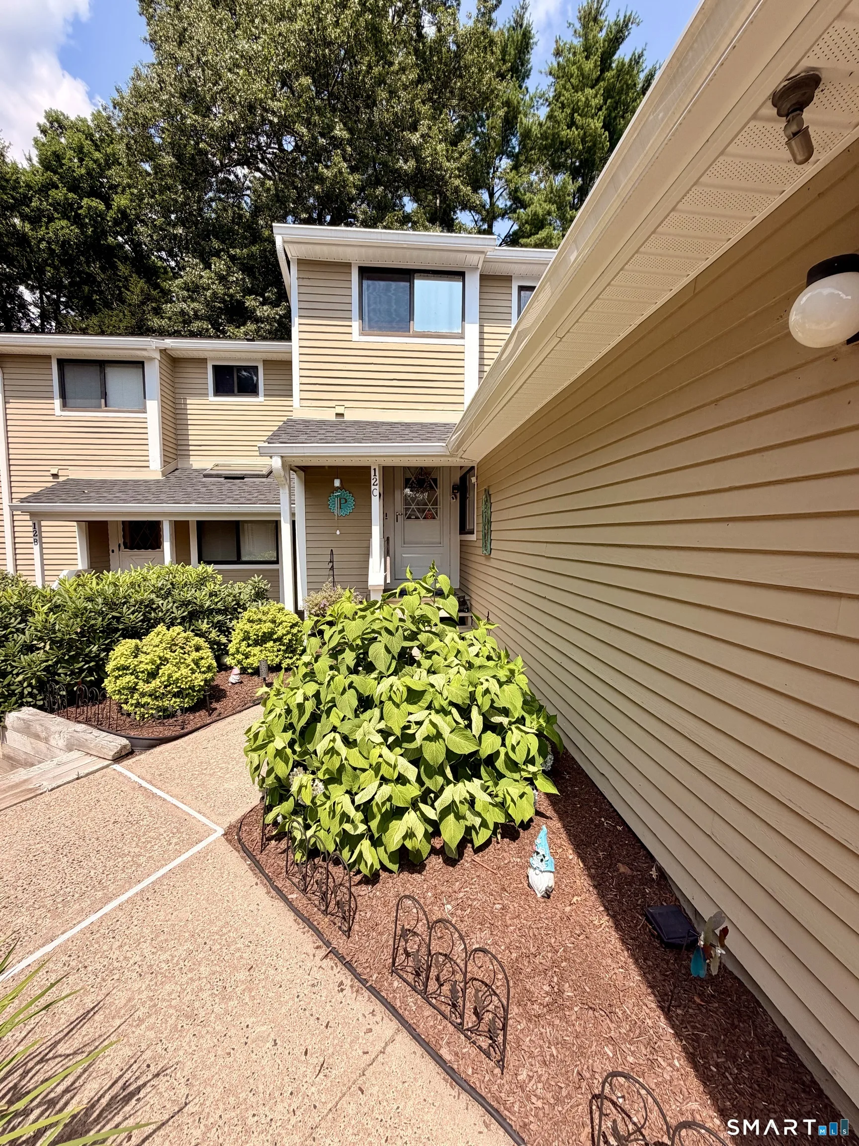 12 Wiggins Farm Drive #C, Simsbury, CT