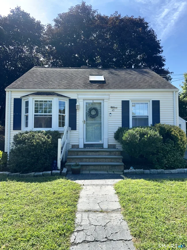 45 Bayview Avenue, Groton, CT