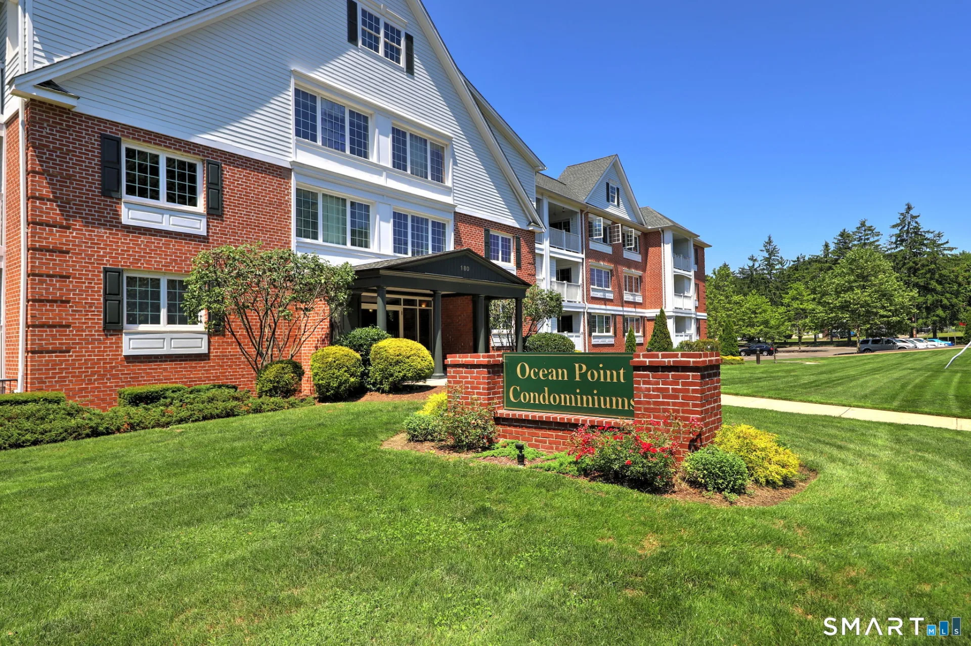 180 Melba Street #214, Milford, CT