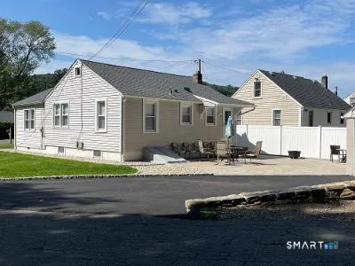 2 Edgehill Terrace