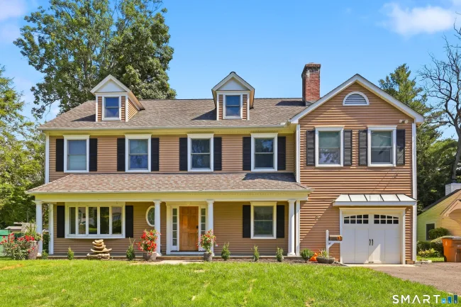 97 Meadowpark Avenue, Stamford, CT