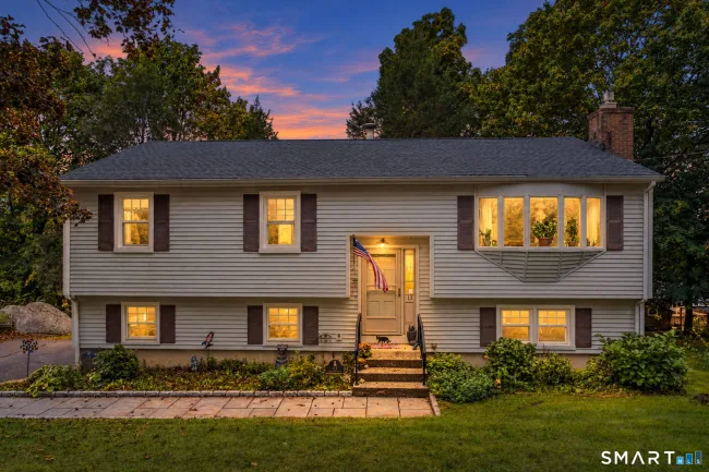 13 Ken Oaks Drive