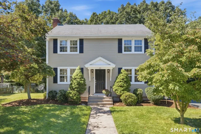 23 Hoffman Road