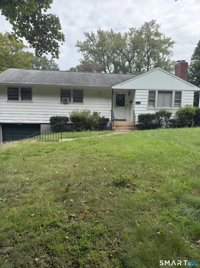 105 Seneca Road, New Haven, CT