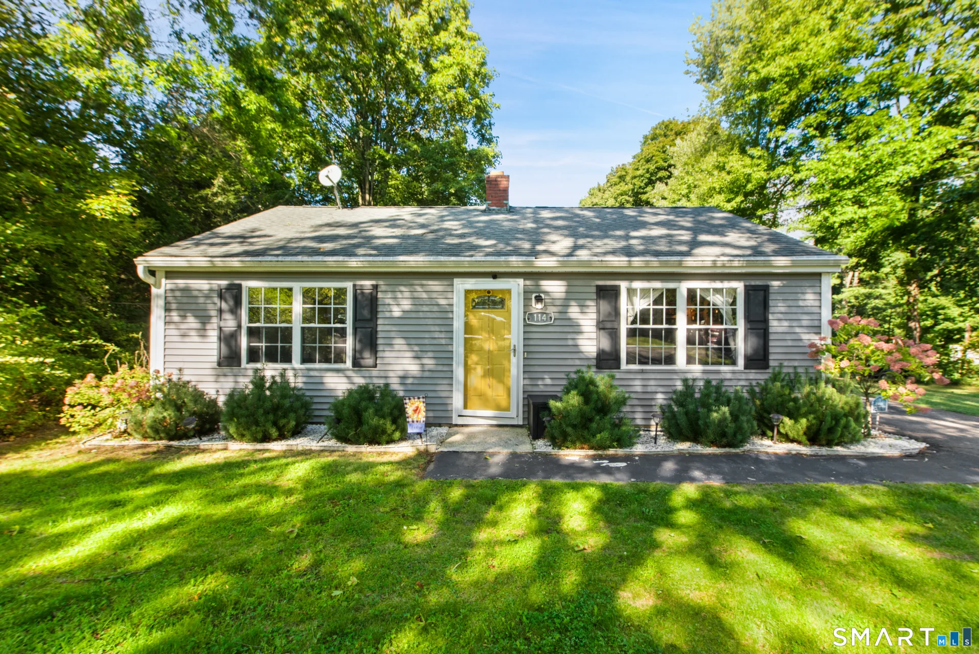 114 Broadview Road, Cheshire, CT