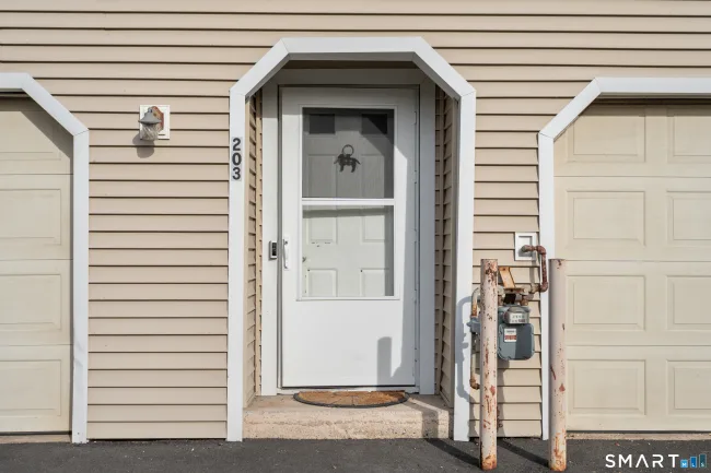 233 Derby Avenue #203, Derby, CT