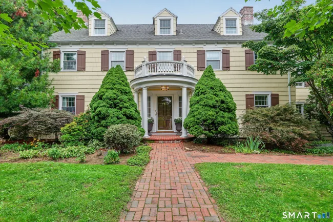 39 West Meadow Road
