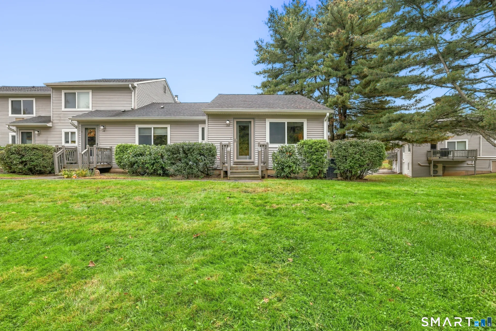 26 Chelsea Lane #26, East Granby, CT