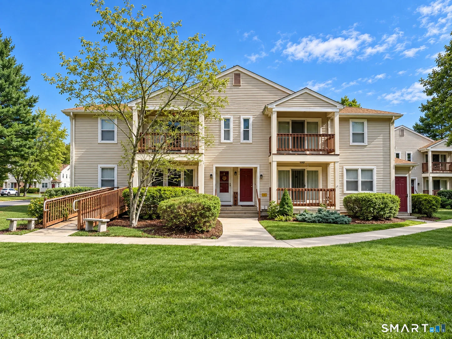 304 Ashmead Commons #304, Enfield, CT