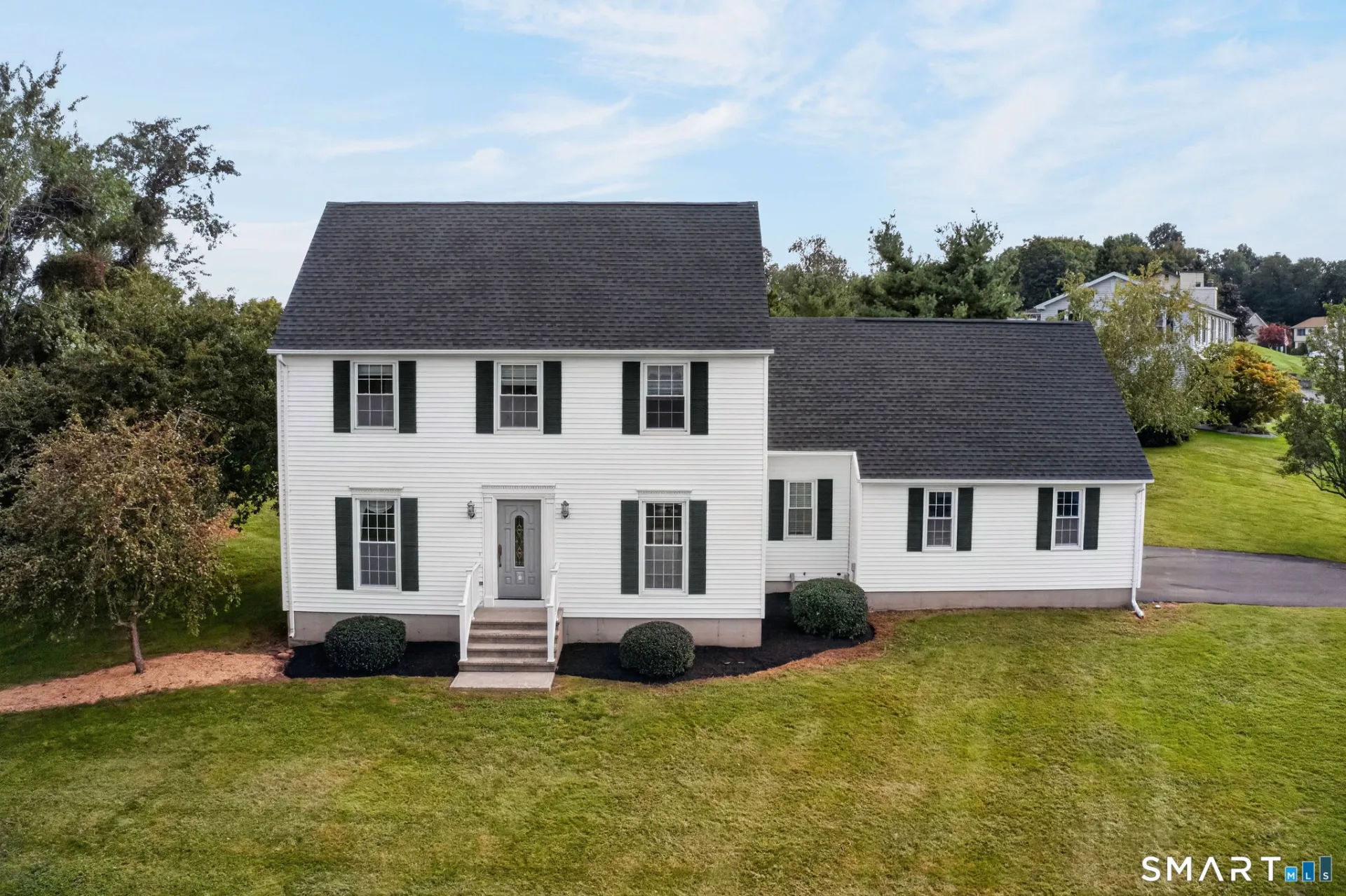 4 Huntington Ridge Road, Wallingford, CT