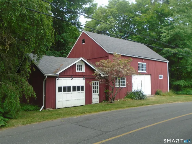 58 Umpawaug Road, Redding, CT