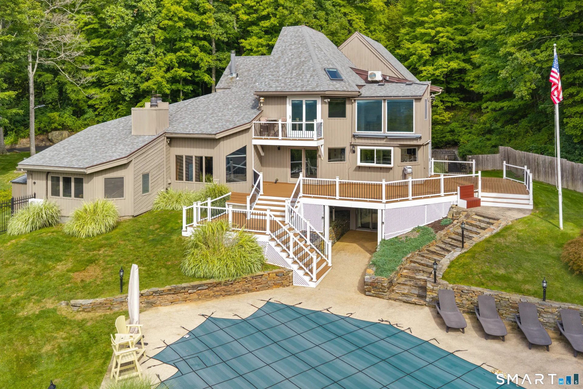 14 Vermillion Drive, Avon, CT