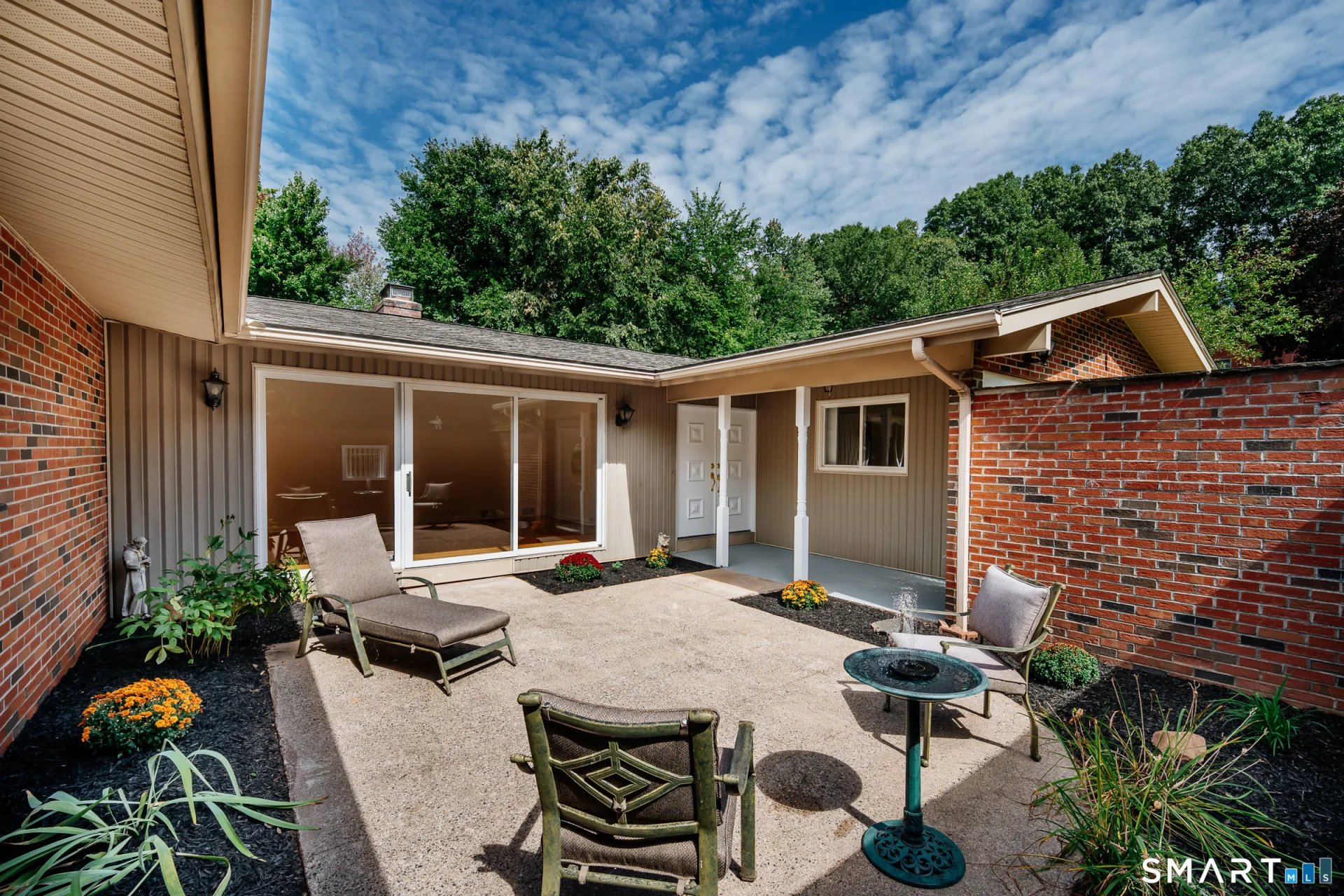 25 Wild Oak Drive, Southington, CT