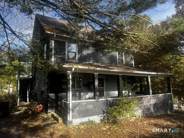 64 Baltic Road