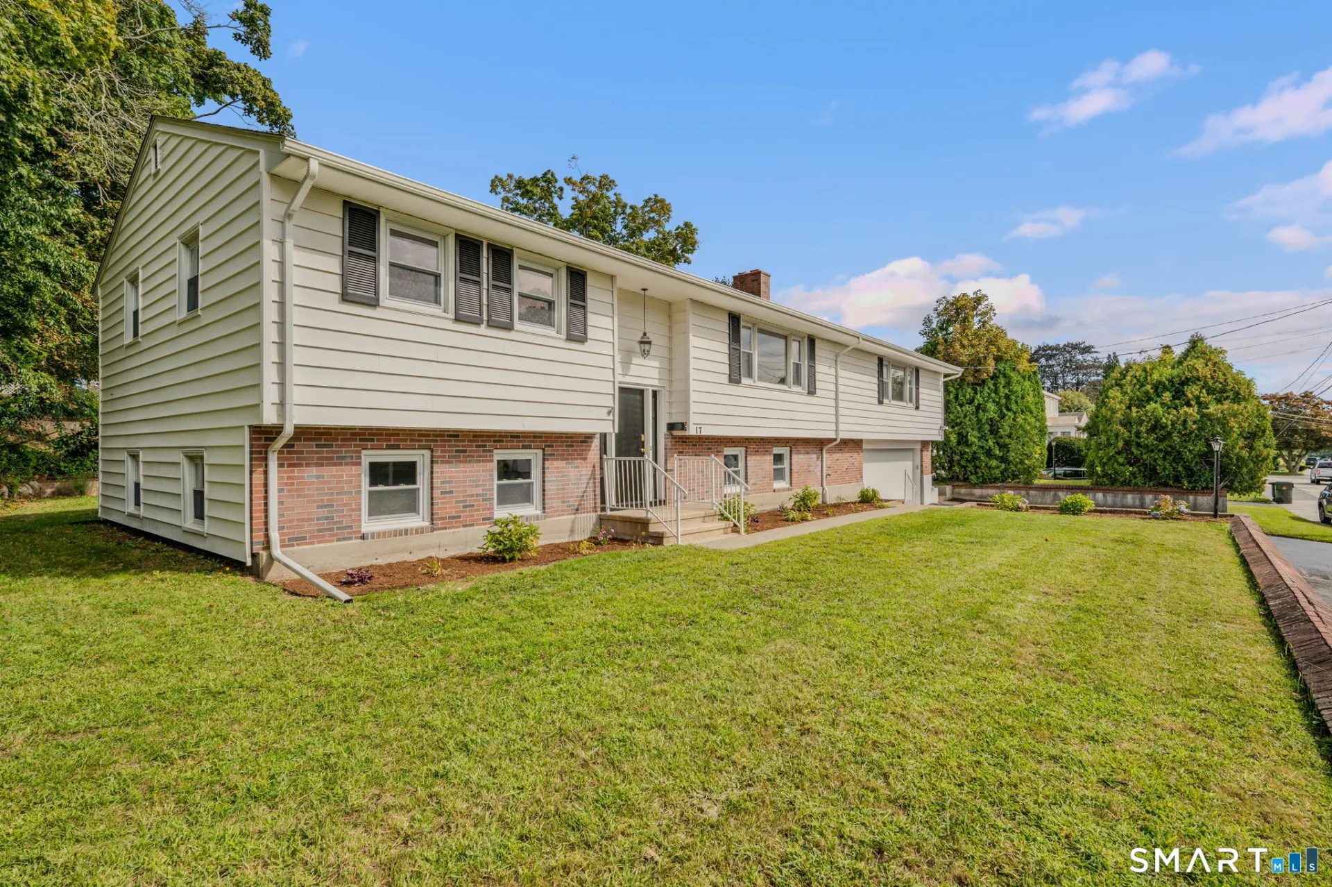 17 Elrin Place, New London, CT
