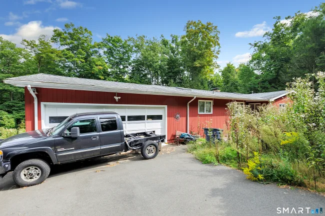 75 Crestwood Road, Bethany, CT