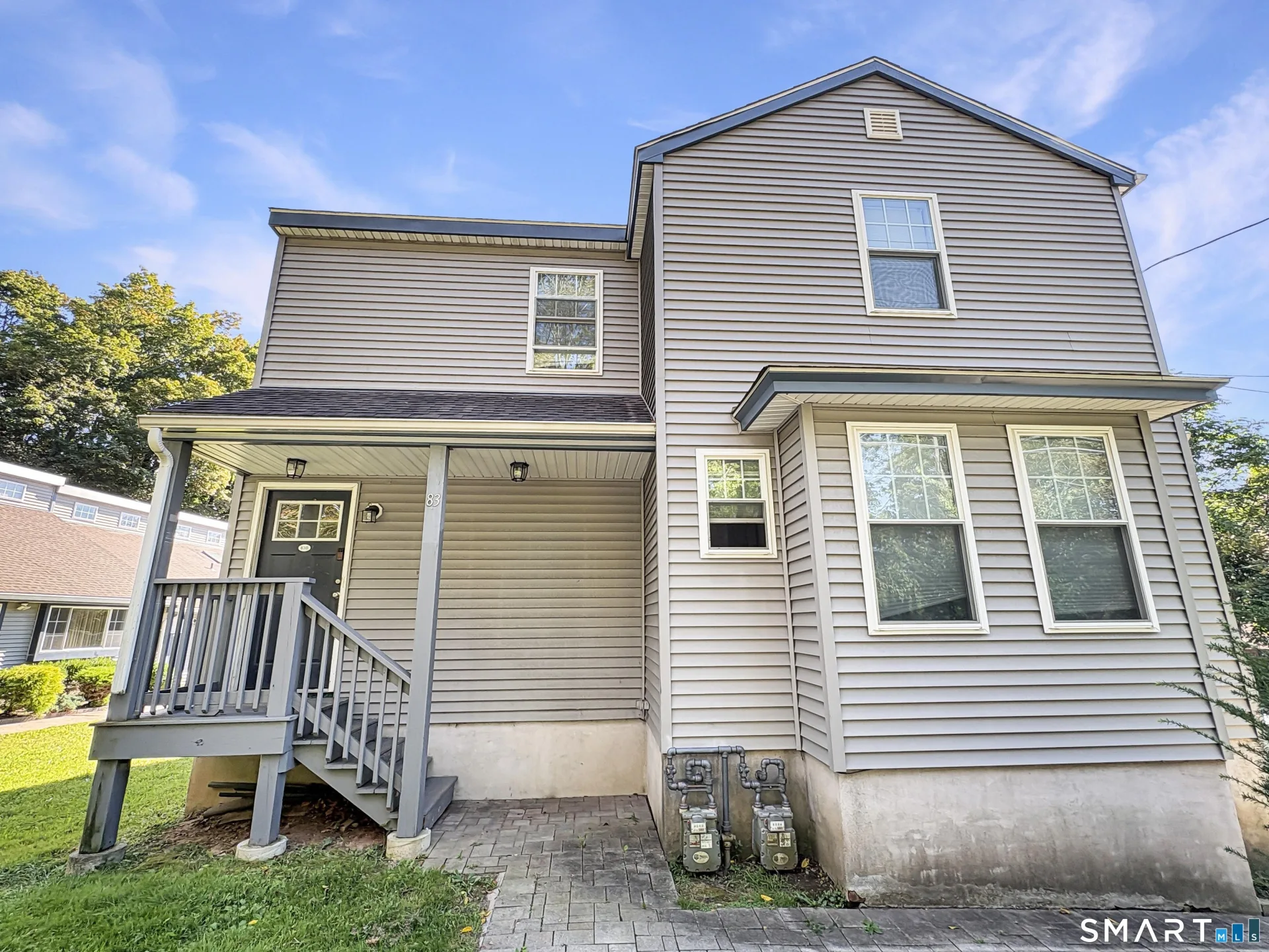 83 East Grand Avenue, New Haven, CT
