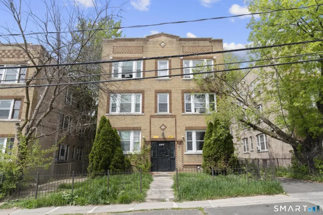 38 Redding Street
