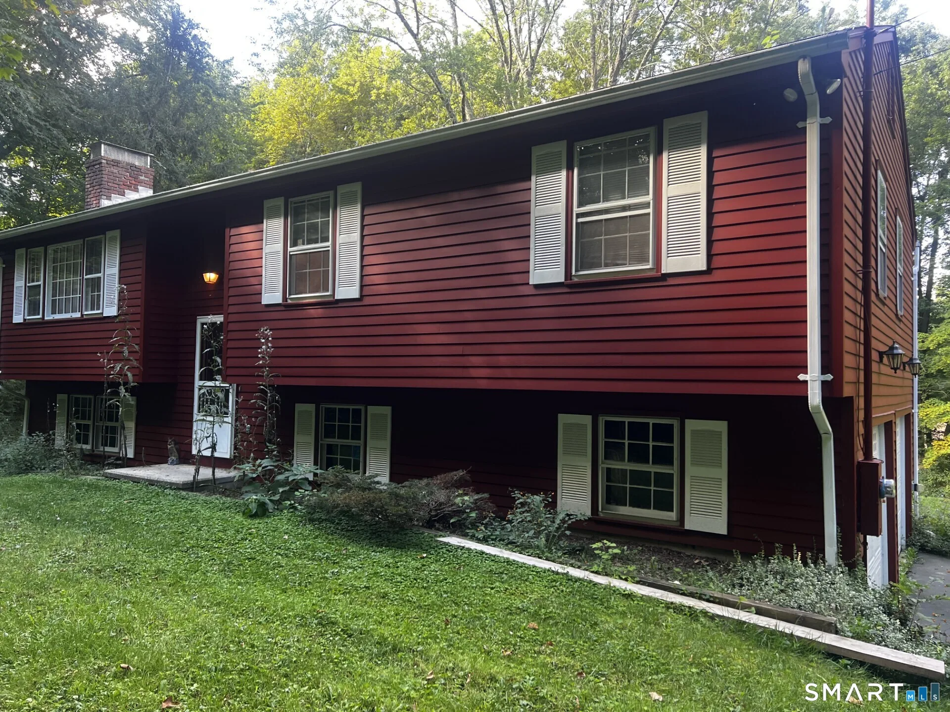 206 West Lake Avenue, Guilford, CT