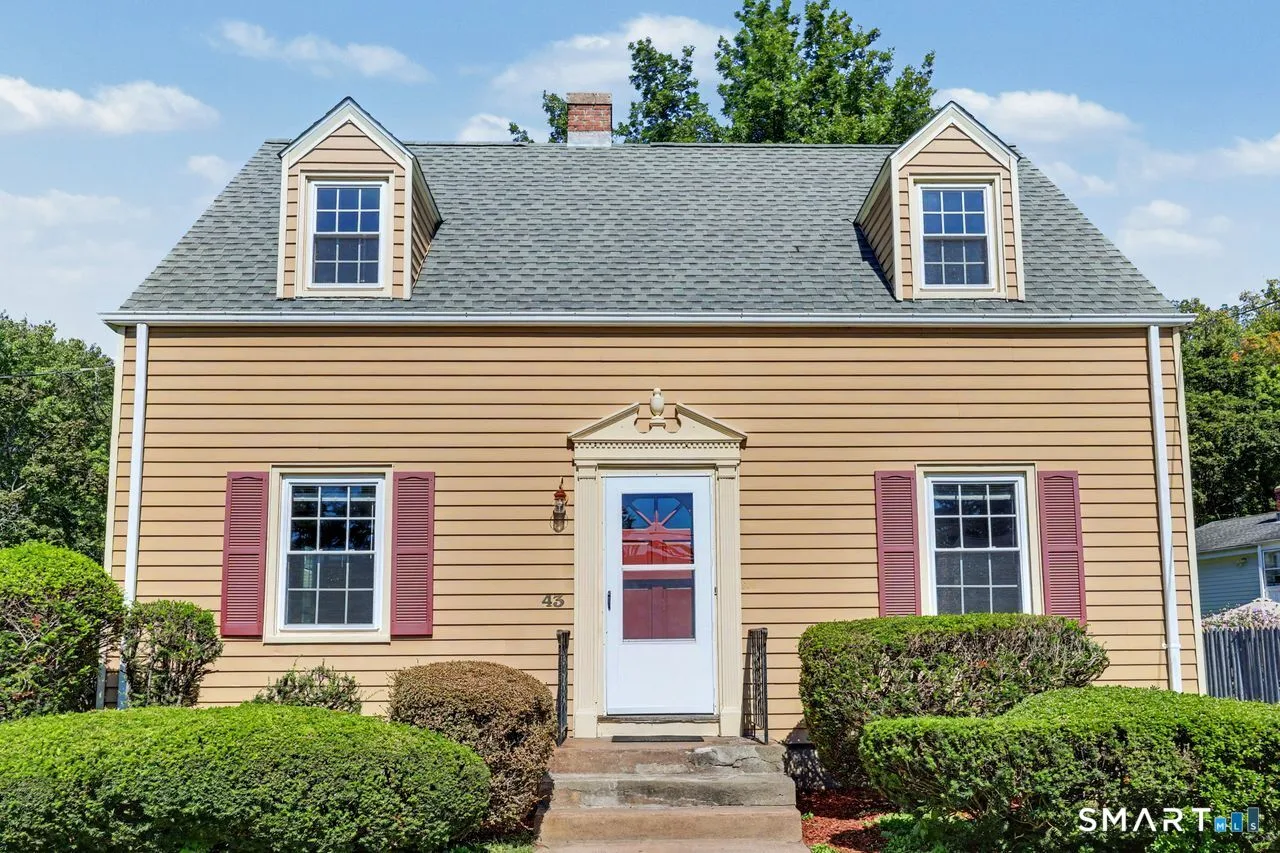 43 Brook Street, Hamden, CT