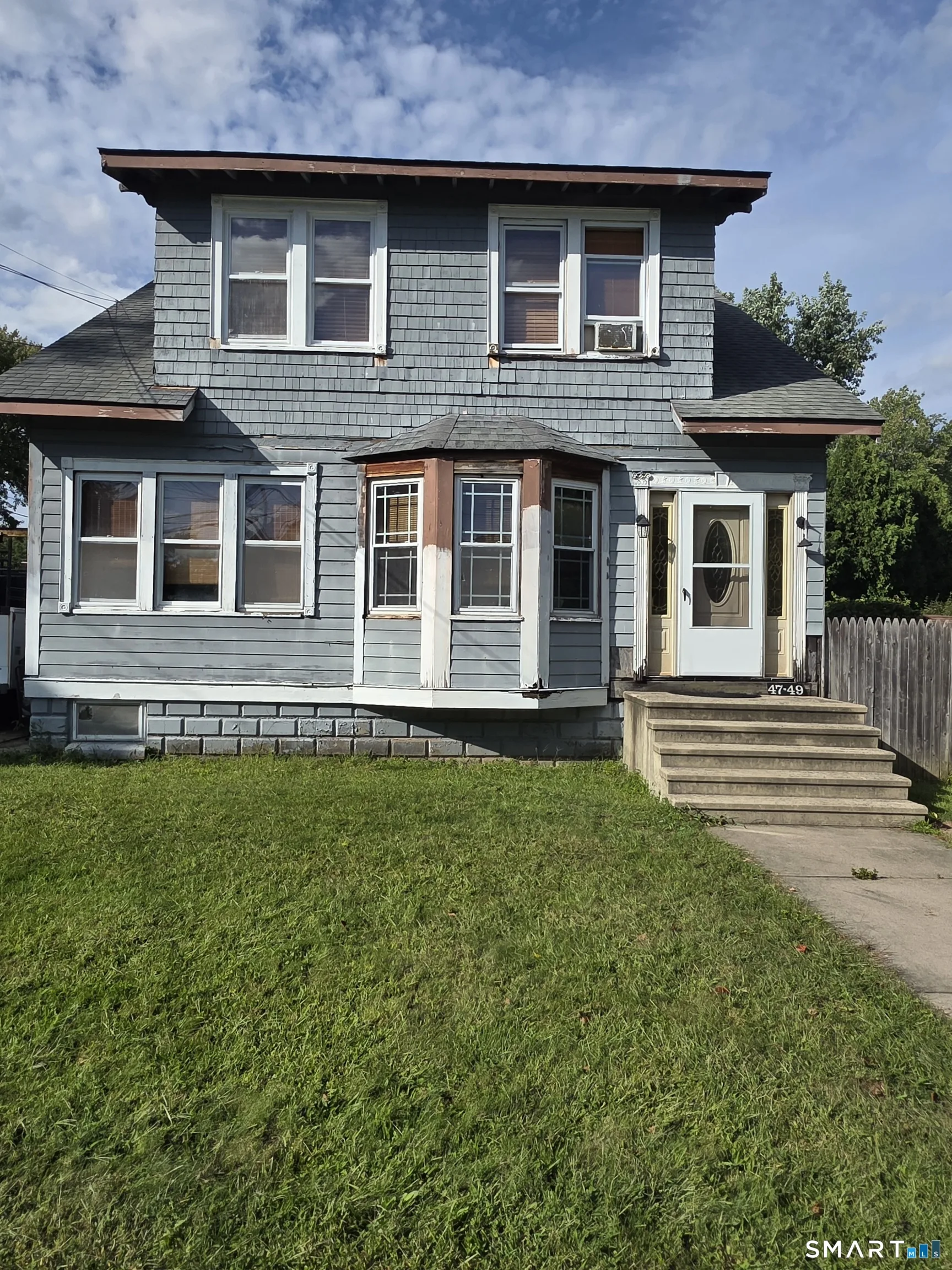 47-49 Whiton Street, Windsor Locks, CT