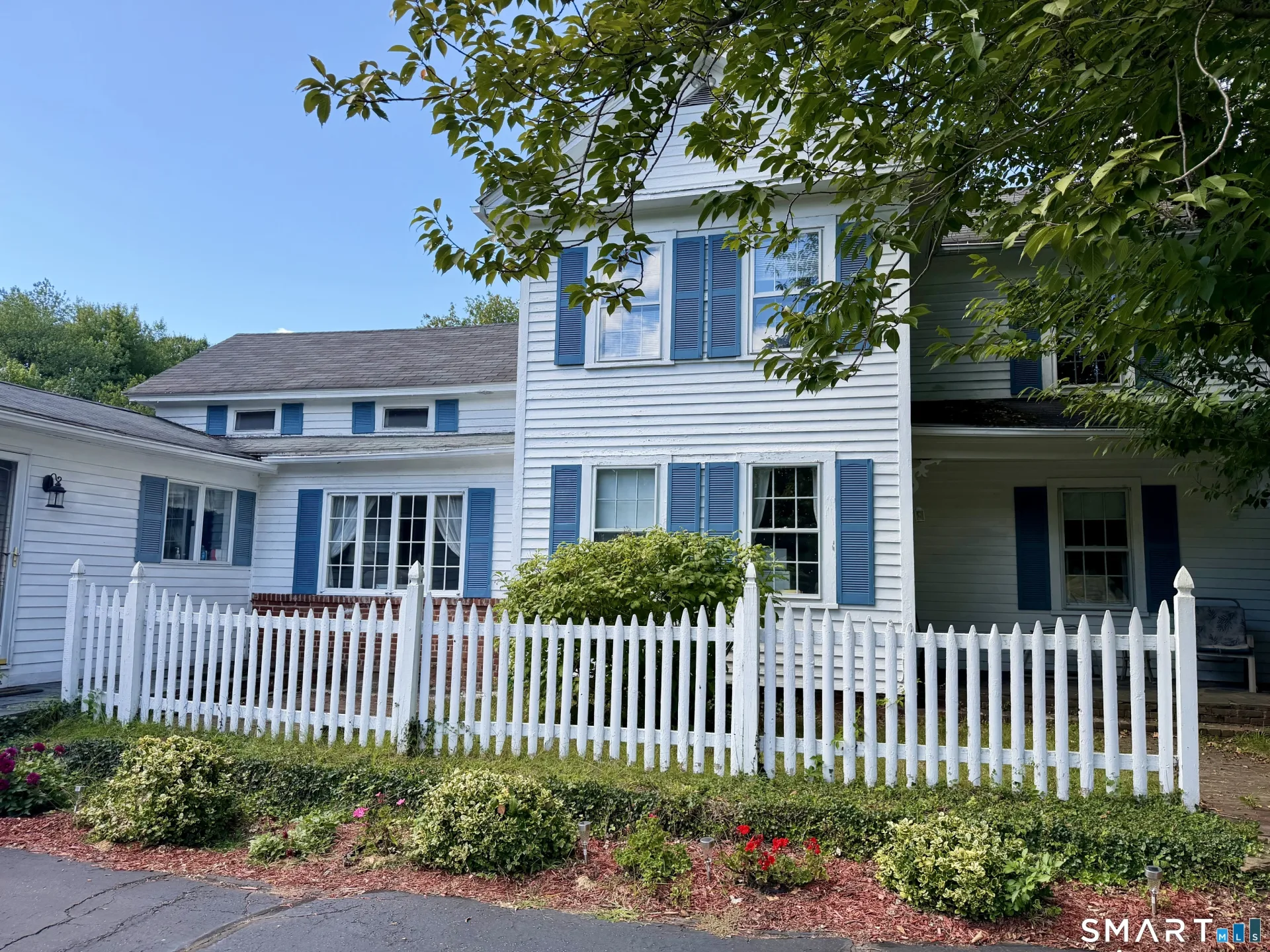 1823 Mountain Road, Suffield, CT