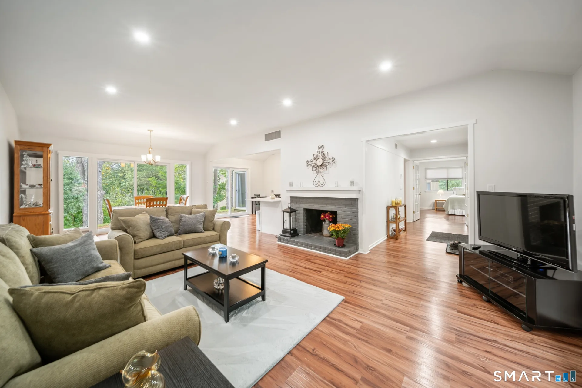 616 Heritage Village #B, Southbury, CT