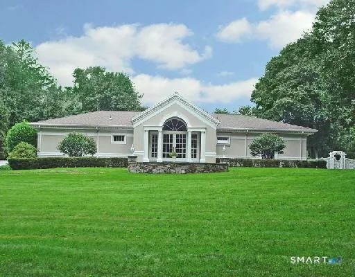 321 Oenoke Ridge, New Canaan, CT