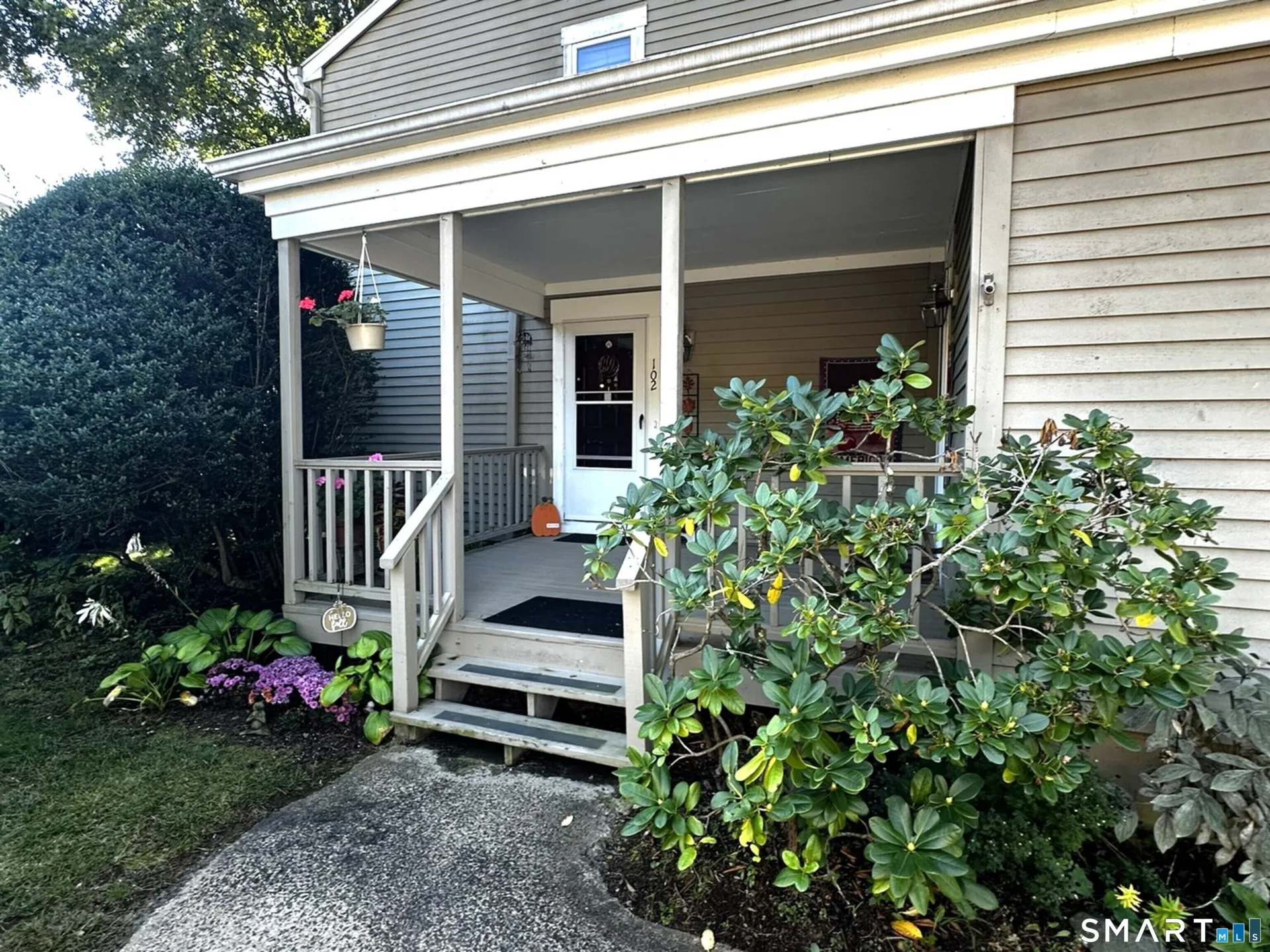 102 Timber Ridge #102, Southington, CT