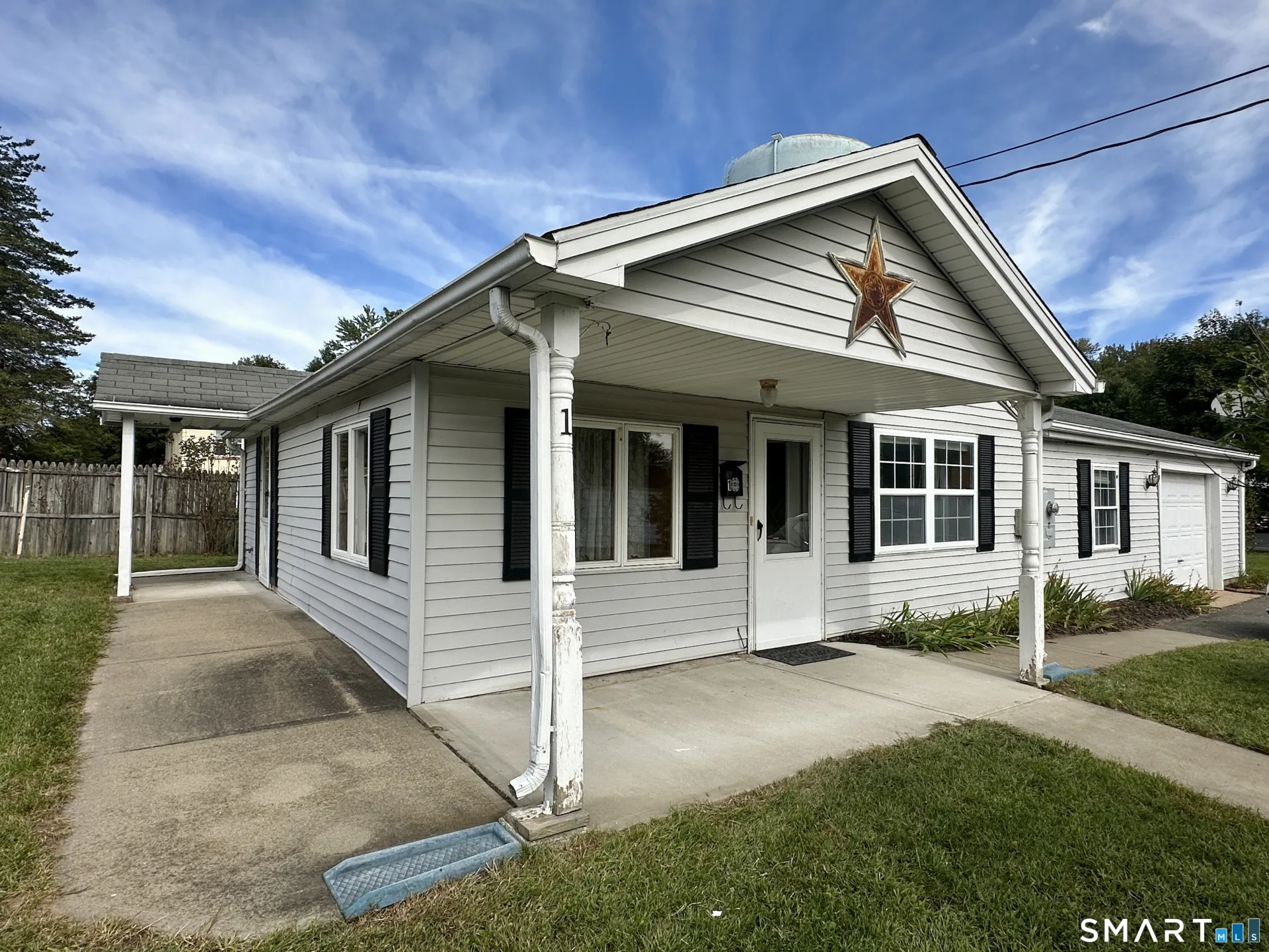 1 Edith Street, Windsor Locks, CT