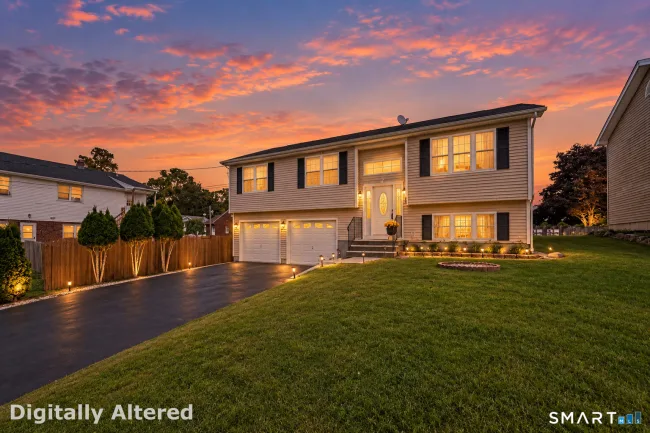 162 Hillcrest Avenue, Waterbury, CT