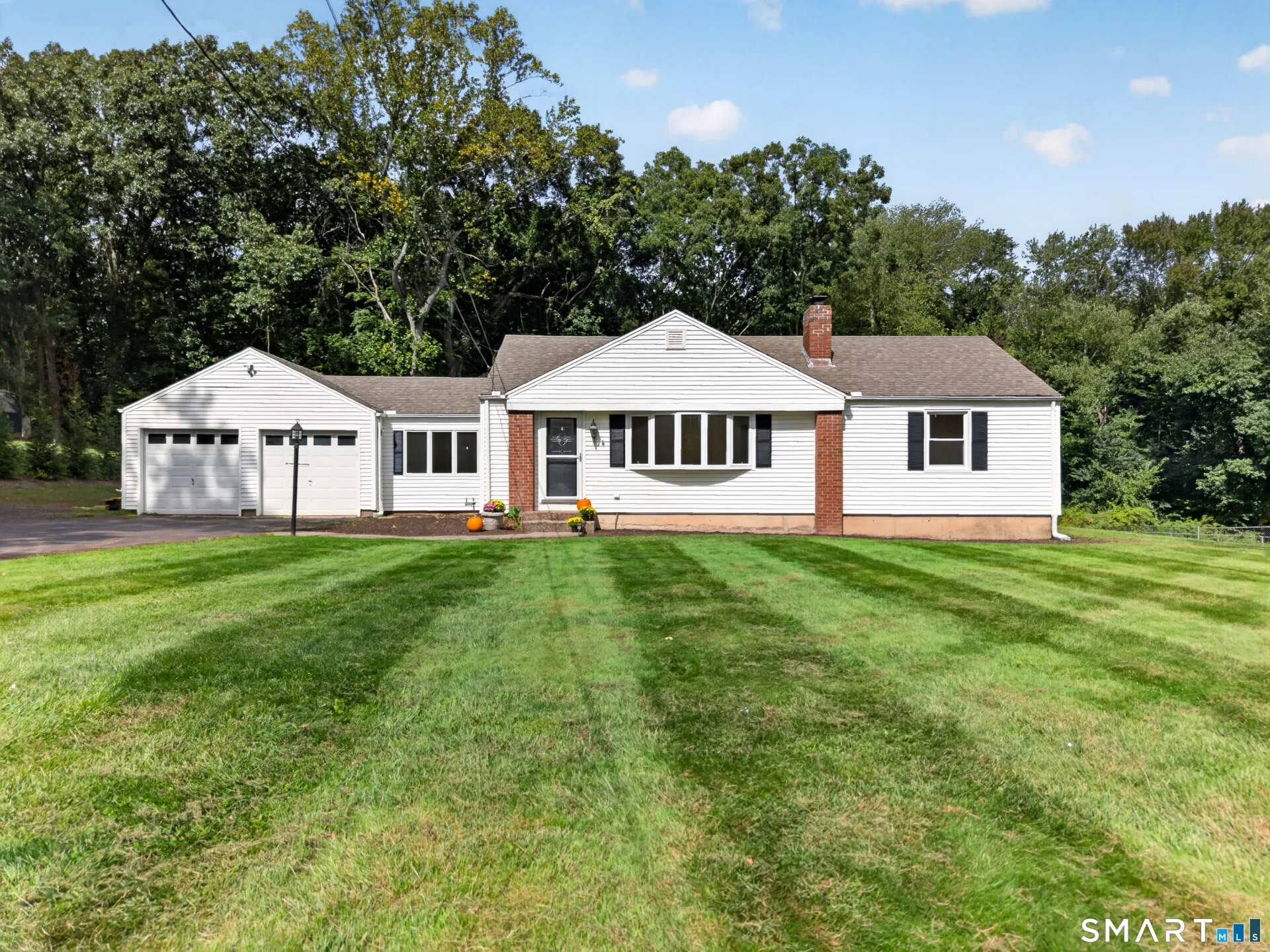 527 Clintonville Road, North Haven, CT