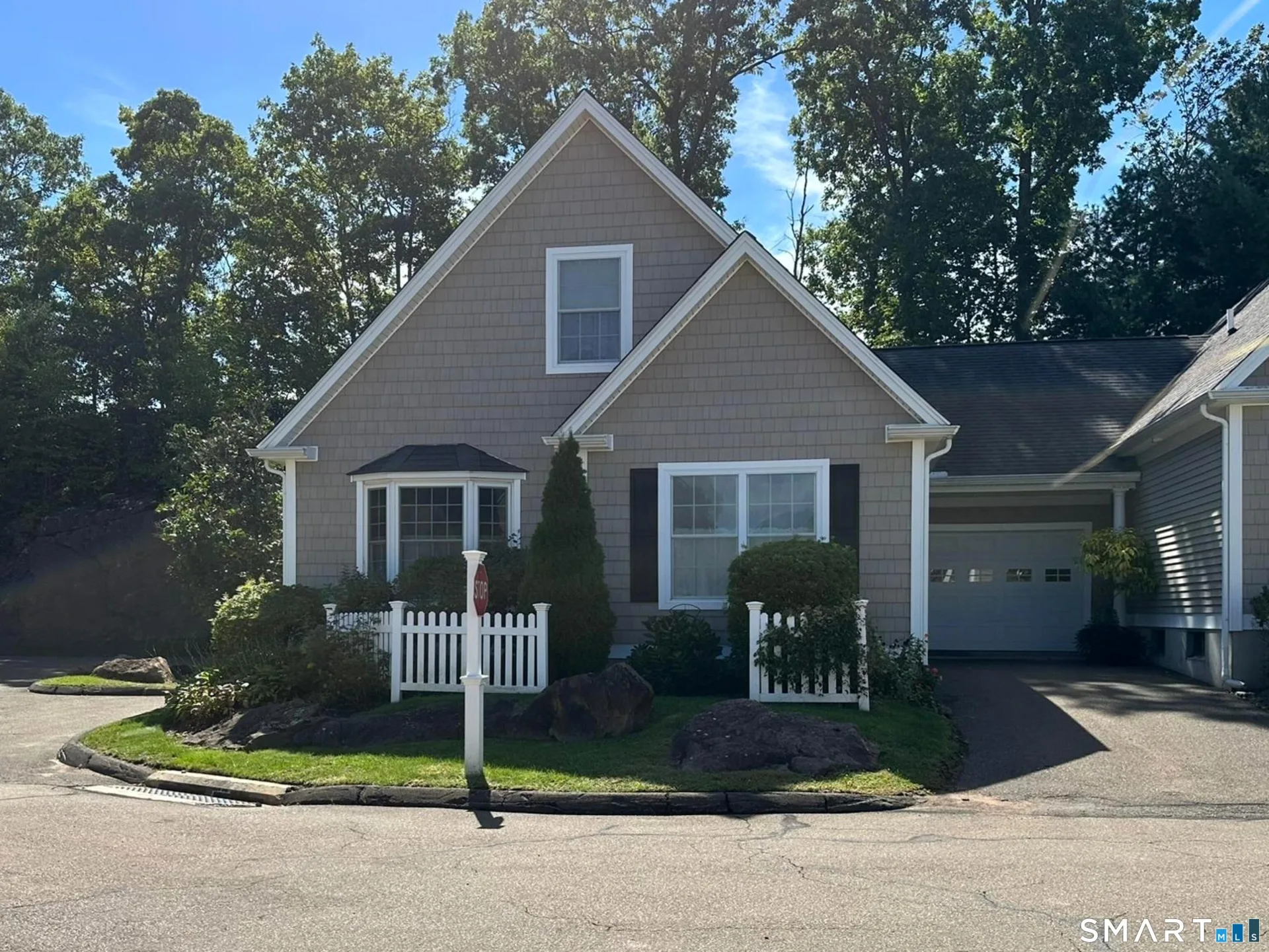 62 Allison Way #62, East Haven, CT