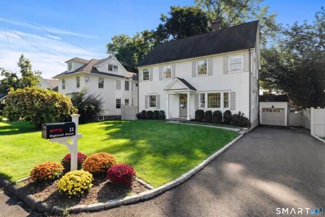11 Highland Avenue