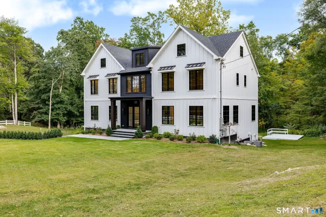 23 Laurel Road, Stamford, CT