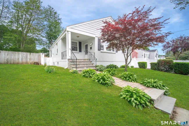 43 Breyer Avenue, Bridgeport, CT