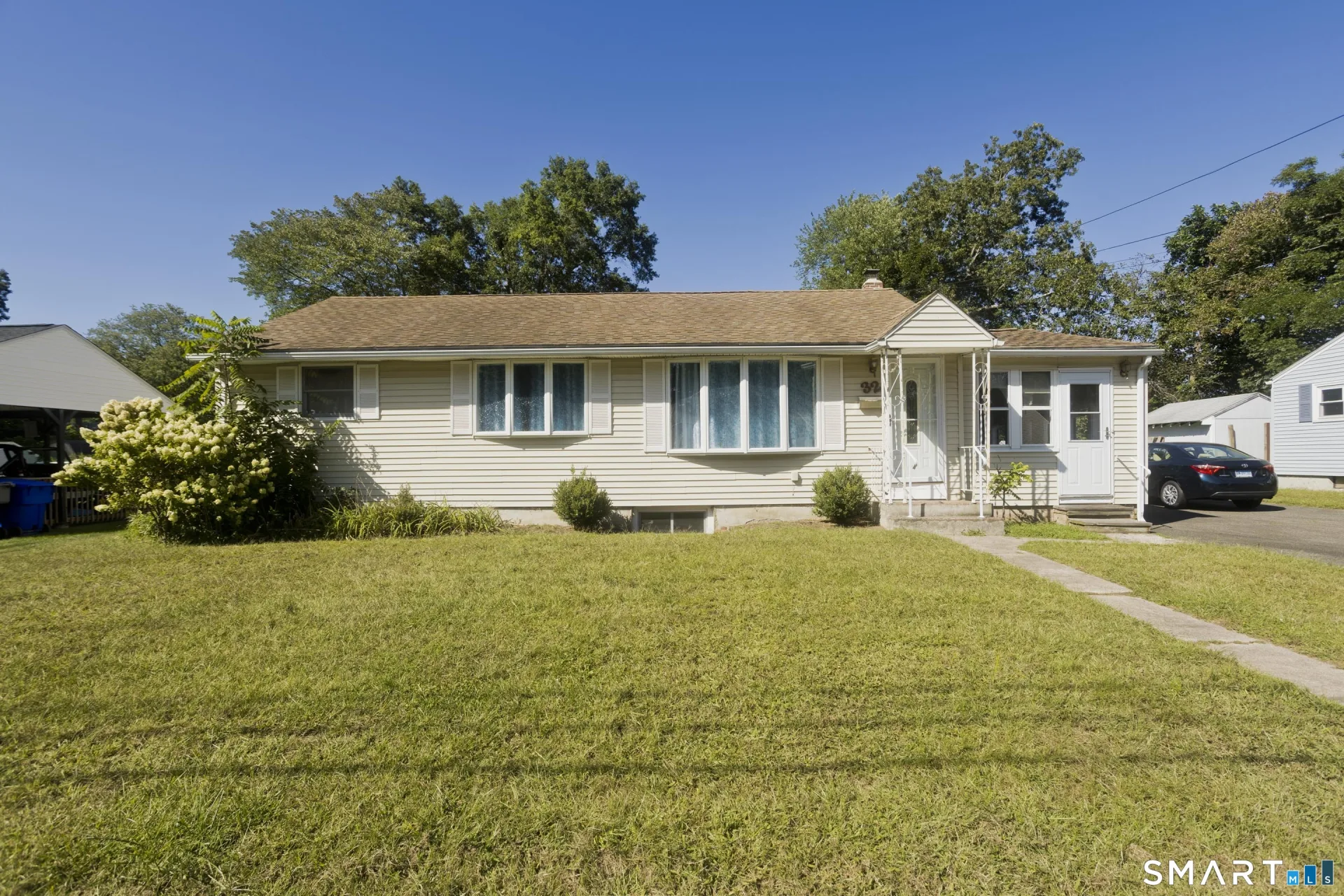 32 Indian Run, Enfield, CT