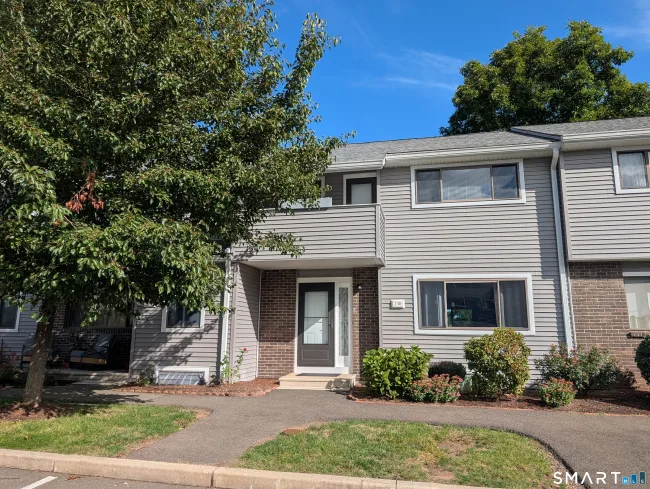 230 Shagbark Drive #230, Derby, CT